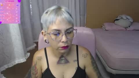 Snapshot of moon_cat85 chatting on June 2026 02:54:02 PM Luna online show from June 2026 02:54:02 PM