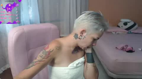 Snapshot of moon_cat85 chatting on June 2026 02:43:01 PM Luna online show from June 2026 02:43:01 PM