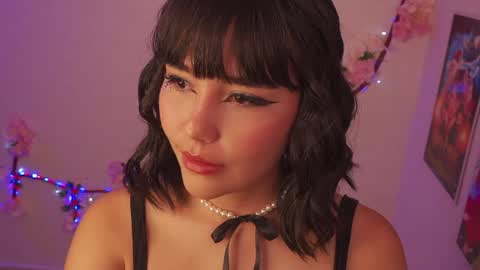 Snapshot of moon_eyess chatting on August 2026 12:34:02 AM Im a independent model Welcome online show from August 2026 12:34:02 AM