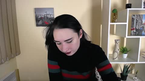 Diana online show from December 2024 01:09:02 PM