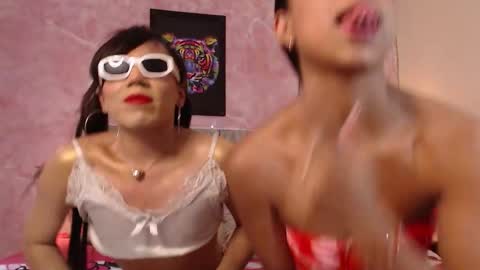 Snapshot of moon_hill chatting on September 2025 07:51:02 PM Moon Hill online show from September 2025 07:51:02 PM