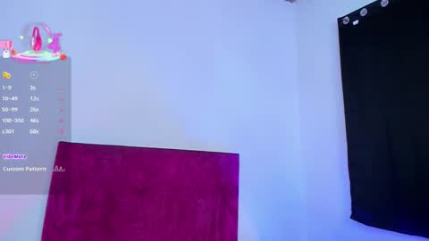 Snapshot of moon_sofii chatting on February 2026 09:29:02 PM Sofii model Independent online show from February 2026 09:29:02 PM