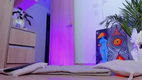 MOON online show from June 2026 10:59:01 PM