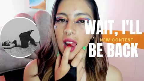 Snapshot of moon_winy chatting on October 2025 11:25:01 AM Winy online show from October 2025 11:25:01 AM