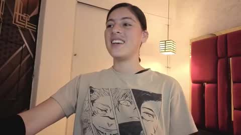 Snapshot of moon_winy chatting on November 2025 11:10:02 AM Winy online show from November 2025 11:10:02 AM