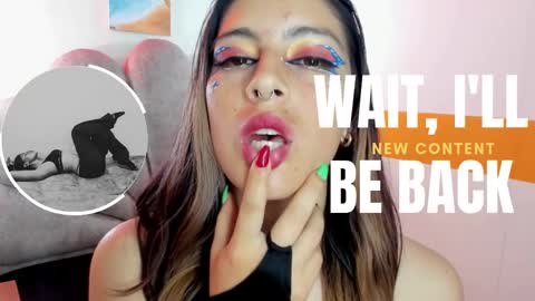 Snapshot of moon_winy chatting on December 2025 09:25:01 AM Winy online show from December 2025 09:25:01 AM