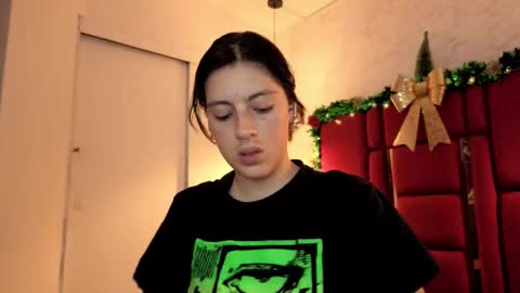 Winy online show from December 2025 11:28:02 AM