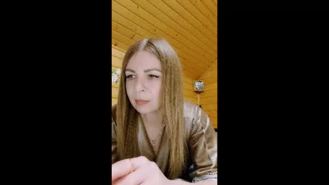 Snapshot of mooncipher chatting on June 2026 07:27:02 PM Veronika online show from June 2026 07:27:02 PM