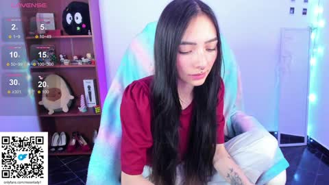 MOON  online show from January 2025 04:04:01 AM