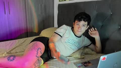 Clove online show from February 2025 05:20:02 AM