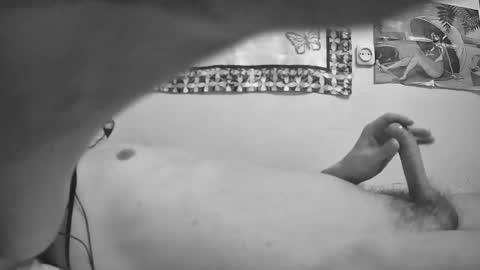 Snapshot of moonlucky007 chatting on October 2025 12:20:01 AM Moonlucky007 online show from October 2025 12:20:01 AM