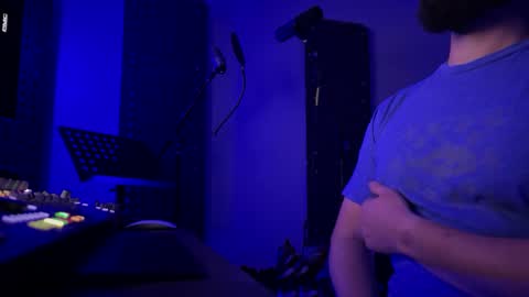 Snapshot of moosecub chatting on December 2024 05:07:02 AM moosecub online show from December 2024 05:07:02 AM