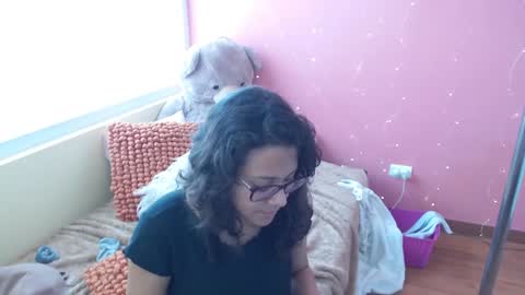 Mora Haze 3 online show from December 2024 06:40:01 PM