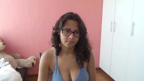 Mora Haze 3 online show from January 2025 06:31:01 PM