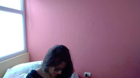 Mora Haze 3 online show from September 2025 03:03:02 PM