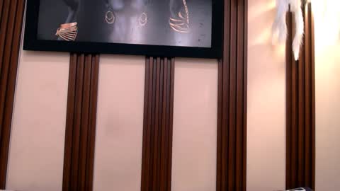 alexia online show from February 2026 07:42:02 PM