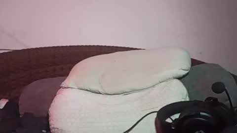 Snapshot of moreno_lutador chatting on April 2026 04:41:02 AM John john online show from April 2026 04:41:02 AM