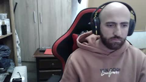 alejo online show from November 2025 09:50:01 PM