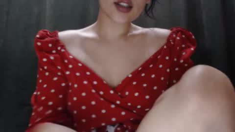 monika online show from September 2025 10:37:01 AM