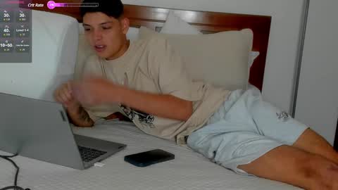 Snapshot of morgan_hiller chatting on December 2024 09:35:01 PM online show from December 2024 09:35:01 PM