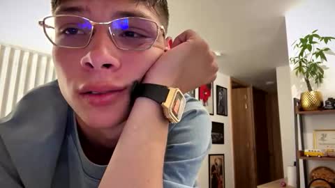 Snapshot of morgan_hiller chatting on September 2025 11:43:01 PM online show from September 2025 11:43:01 PM