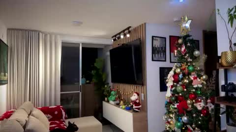   online show from January 2026 01:43:01 AM