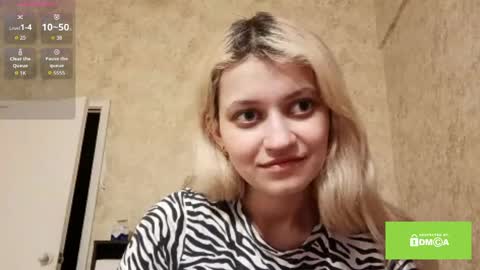 Eva is here now  help me get 50 thumbs up pls  online show from April 2026 06:30:02 PM