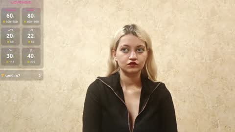 Eva is here now  help me get 50 thumbs up pls  online show from April 2026 09:31:01 PM