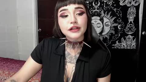 Morgan Moon online show from October 2025 07:36:02 PM