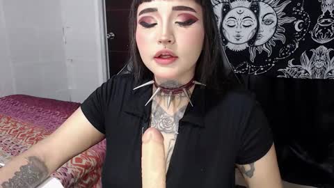 Morgan Moon online show from October 2025 08:08:02 PM