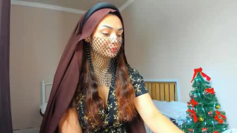 Medina online show from December 2025 05:36:02 AM