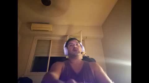 Snapshot of morocho777 chatting on February 2025 04:25:01 AM Bruno online show from February 2025 04:25:01 AM