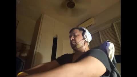 Snapshot of morocho777 chatting on February 2025 05:09:01 AM Bruno online show from February 2025 05:09:01 AM