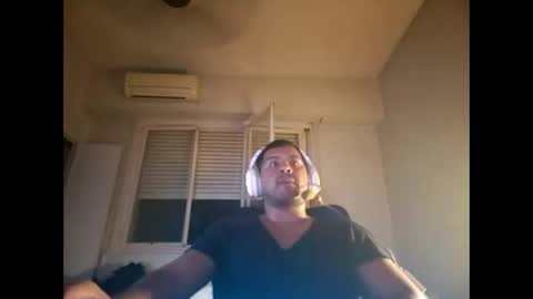 Snapshot of morocho777 chatting on February 2025 04:32:02 AM Bruno online show from February 2025 04:32:02 AM