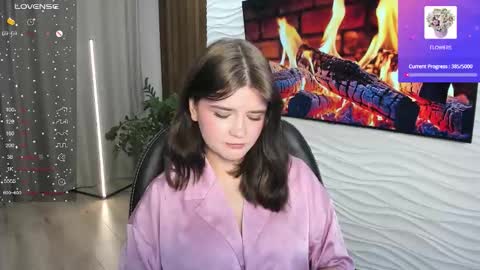 Snapshot of morygirl chatting on November 2025 02:21:02 PM mori online show from November 2025 02:21:02 PM