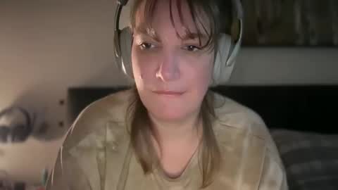 Snapshot of mossy_mommy chatting on May 2026 12:26:01 AM Mossy Mommy online show from May 2026 12:26:01 AM