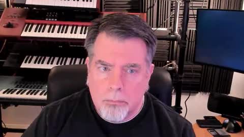 Snapshot of mostly_unbothered chatting on December 2025 06:17:02 AM mostly_unbothered online show from December 2025 06:17:02 AM