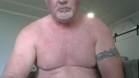 motorguy08 online show from October 2025 09:23:02 PM