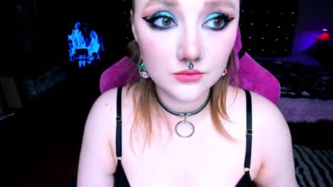 Snapshot of motorkate chatting on December 2024 09:18:02 PM motorkate online show from December 2024 09:18:02 PM