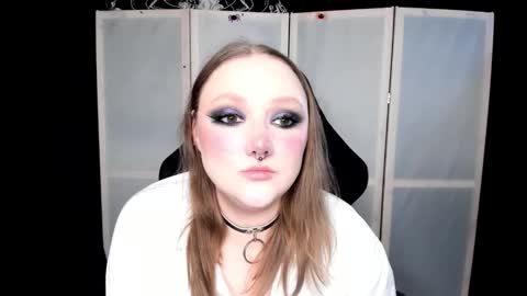 Snapshot of motorkate chatting on December 2025 11:55:02 PM motorkate online show from December 2025 11:55:02 PM