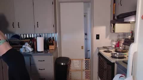 Mousie online show from December 2025 07:08:02 PM