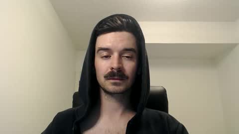 Snapshot of moustachematt chatting on May 2026 05:26:01 AM moustachematt online show from May 2026 05:26:01 AM