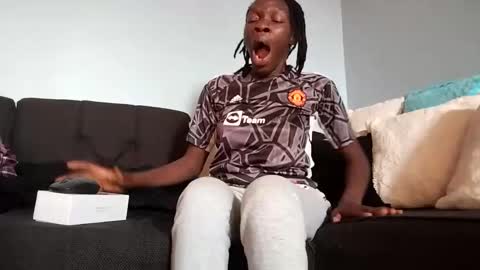 Snapshot of mouthymiss chatting on March 2025 09:55:01 AM Mouthymiss online show from March 2025 09:55:01 AM