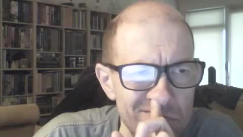 Snapshot of moviem1978 chatting on December 2024 10:14:02 AM Frederik online show from December 2024 10:14:02 AM