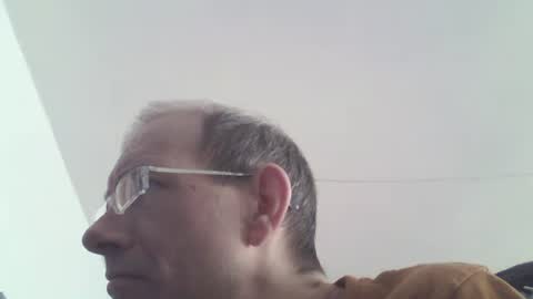 Snapshot of moviem1978 chatting on February 2025 11:14:02 AM Frederik online show from February 2025 11:14:02 AM