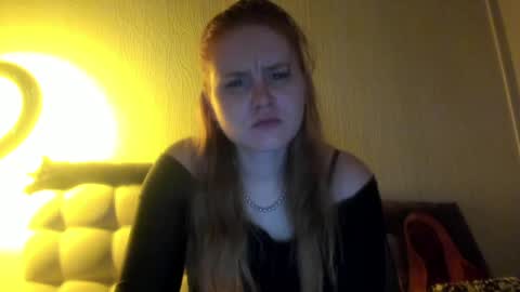 Eva  online show from February 2025 01:11:02 AM