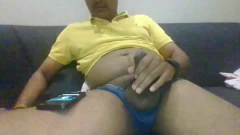 Snapshot of mpterm chatting on November 2025 05:01:02 PM Rahul Nair online show from November 2025 05:01:02 PM