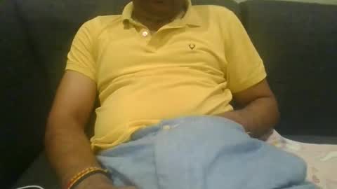 Snapshot of mpterm chatting on December 2025 09:09:01 PM Rahul Nair online show from December 2025 09:09:01 PM