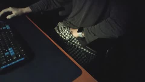 Snapshot of mr0699hotboy chatting on November 2025 01:08:01 AM mr0699hotboy online show from November 2025 01:08:01 AM