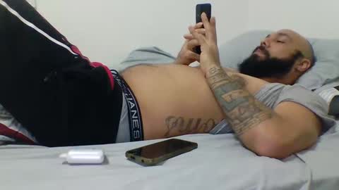 Mr8 online show from January 2025 04:01:02 AM